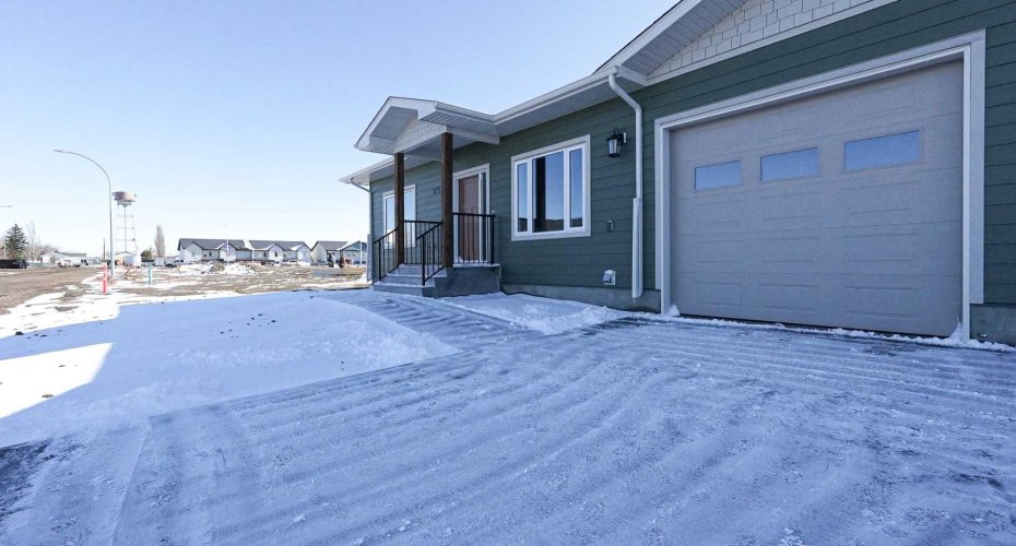 173 Parkview Crescent, Bow Island, Alberta T0K 0G0, 2 Bedrooms Bedrooms, ,2 BathroomsBathrooms,Residential,For Sale,Parkview,A2194421