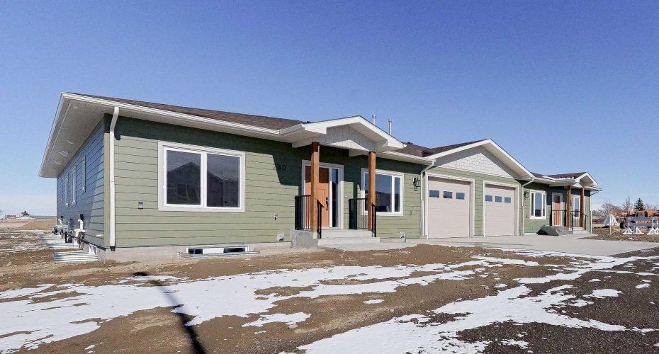 240 Parkview Lane, Bow Island, Alberta T0K 0G0, 2 Bedrooms Bedrooms, ,2 BathroomsBathrooms,Residential,For Sale,Parkview,A2194423