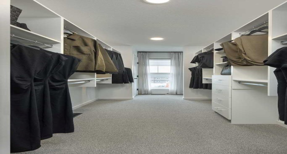 149 Mitchell Road, Calgary, Alberta T3R 2G7, 4 Bedrooms Bedrooms, ,4 BathroomsBathrooms,Residential,For Sale,Mitchell,A2194700