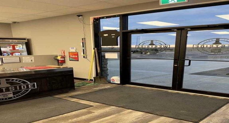 2882 Box Springs Boulevard, Medicine Hat, Alberta T1C 0C8, ,Commercial,For Lease,Box Springs,A2194825