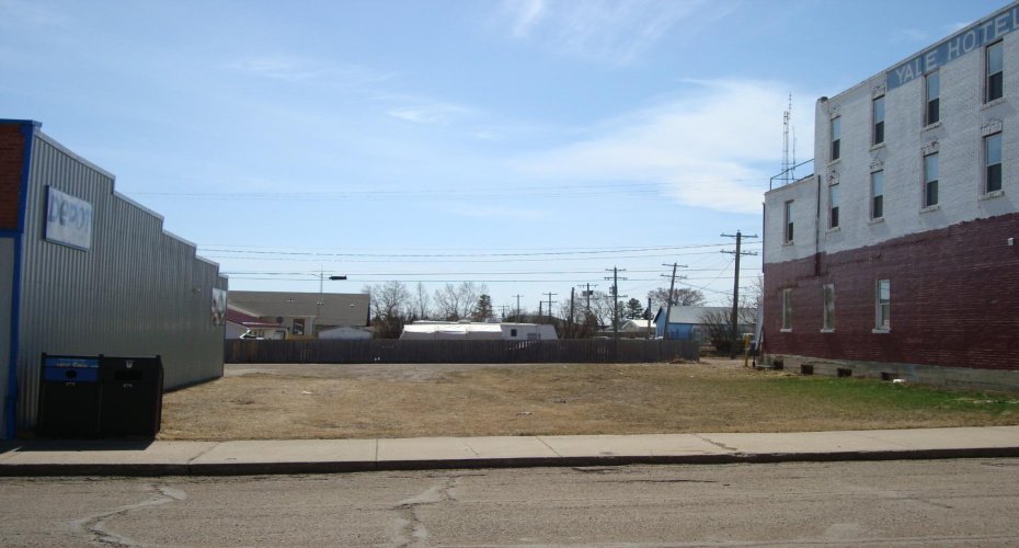 207, 209 Main Street, Trochu, Alberta T0M 2C0, ,Land,For Sale,Main,A1094293
