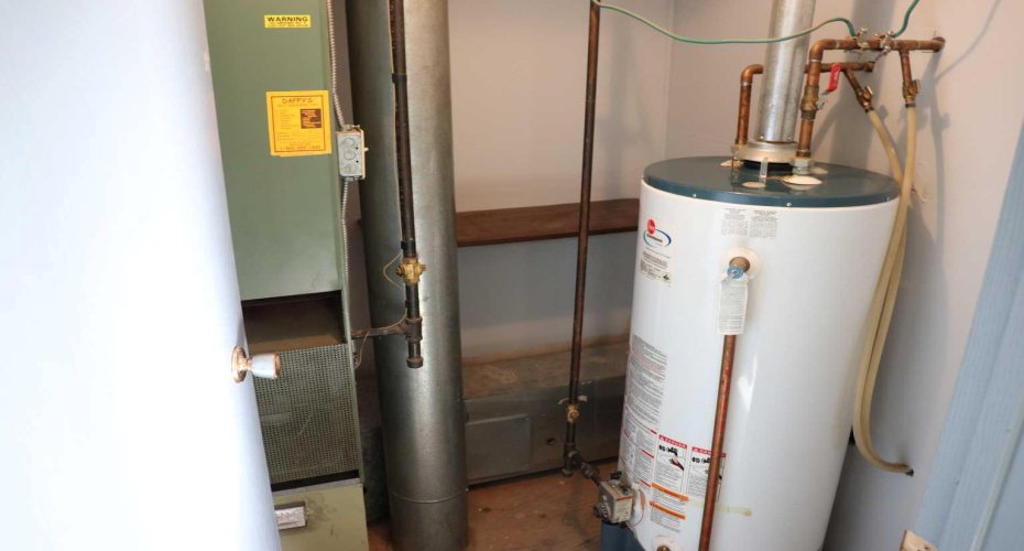 410 68 Street, Edson, Alberta T7E 1M7, ,Commercial,For Sale,68 Street,A2160163