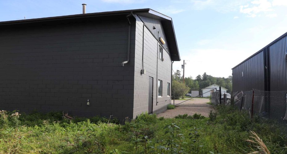 410 68 Street, Edson, Alberta T7E 1M7, ,Commercial,For Sale,68 Street,A2160163