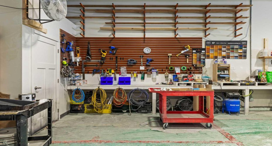 6 Limestone Valley Road, Dead Man's Flats, Alberta T2W 2W4, ,Commercial,For Sale,Limestone Valley,A2197251