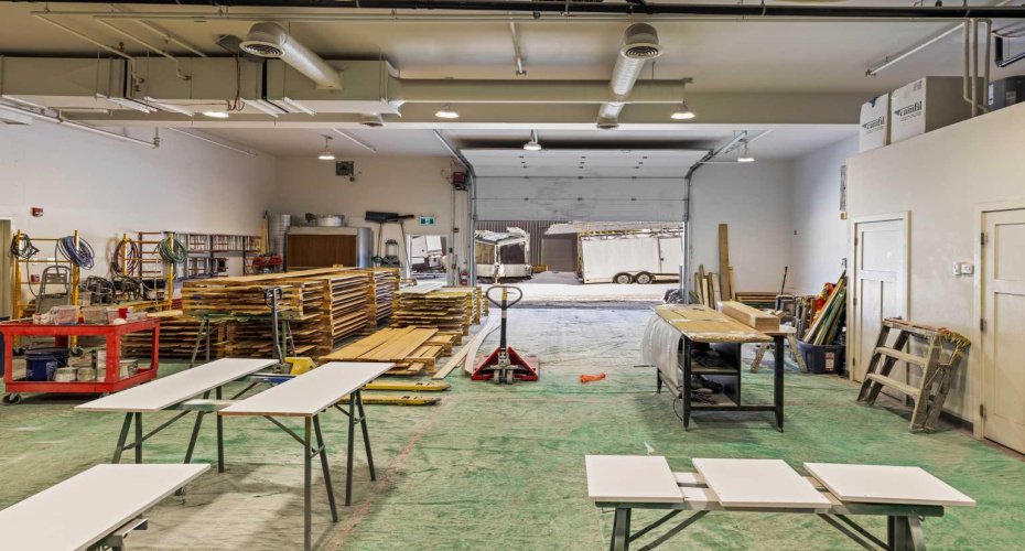 6 Limestone Valley Road, Dead Man's Flats, Alberta T2W 2W4, ,Commercial,For Sale,Limestone Valley,A2197251