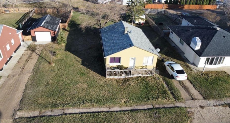 5313 50 Street, Castor, Alberta T0C 0X0, 2 Bedrooms Bedrooms, ,1 BathroomBathrooms,Residential,For Sale,50,A2194688