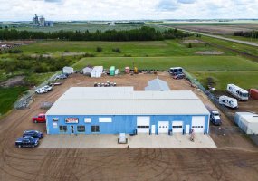 942 Main Street, Falher, Alberta T0H 1M0, ,Commercial,For Sale,Vic's Car Care,Main,A2143488