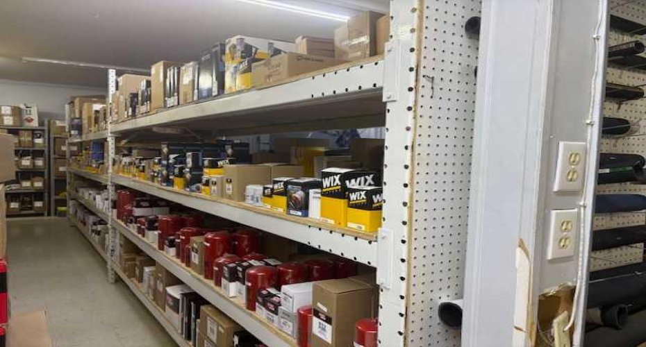 4624 47 Street, Hardisty, Alberta T0B1V0, ,Commercial,For Sale,Comrades Parts and Accessories,47,A2197745