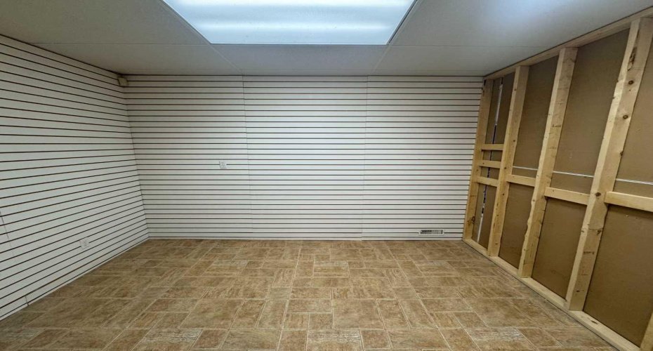 116 Centre Street, Sundre, Alberta T0M1X0, ,Commercial,For Sale,Centre,A2196505