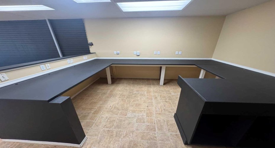 116 Centre Street, Sundre, Alberta T0M1X0, ,Commercial,For Sale,Centre,A2196505