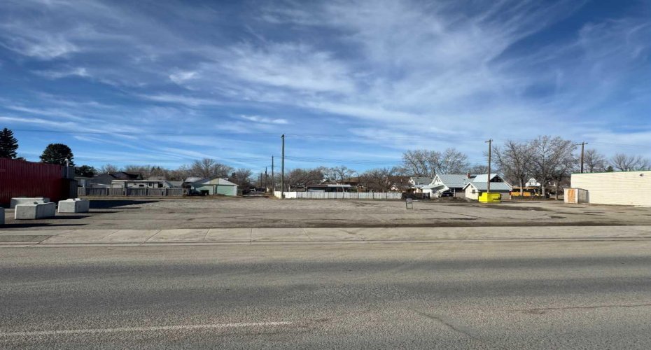 4609 1 Street, Claresholm, Alberta T0L 0T0, ,Commercial,For Sale,1,A2198078
