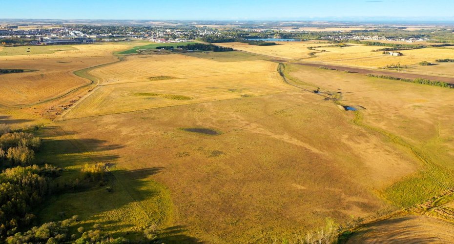 6360 C & E Trail, Innisfail, Alberta T4G 0G9, ,Land,For Sale,C & E,A2006131